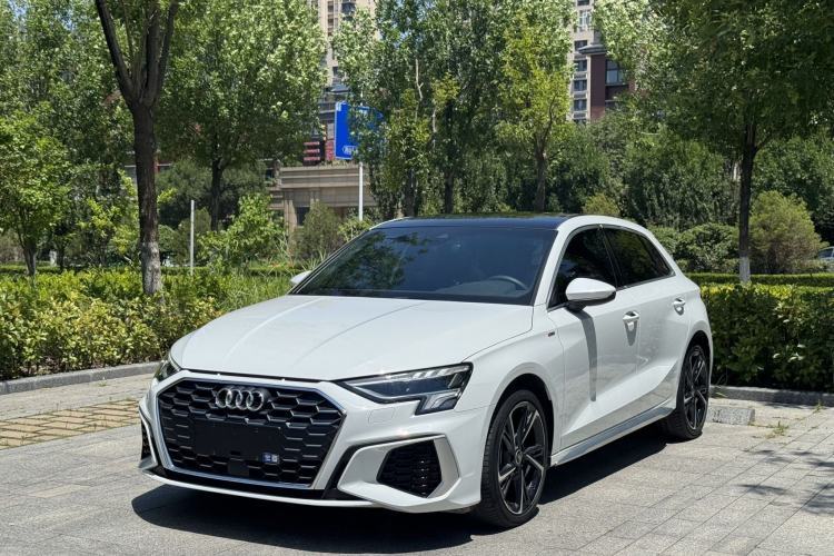 Used Audi A3 2022 Sportback 35 TFSI Fashionable Sports Model Guazi used car, China used car export, Used car for sale, Used cars, Cheapest cars for sale