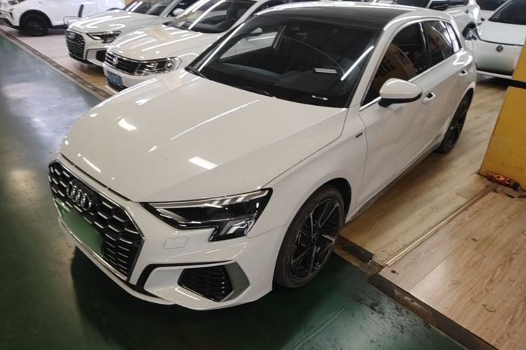 Used Audi A3 2022 Sportback 35 TFSI Fashionable Sports Model Guazi used car, China used car export, Used car for sale, Used  cars, Cheapest cars for sale