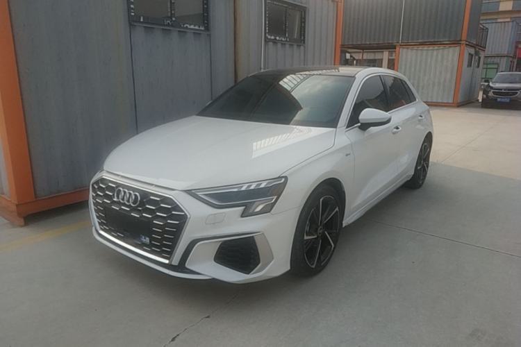Used Audi A3 2022 Sportback 35 TFSI Fashionable Sports Model Guazi used car, China used car export, Used car for sale, Used  cars, Cheapest cars for sale