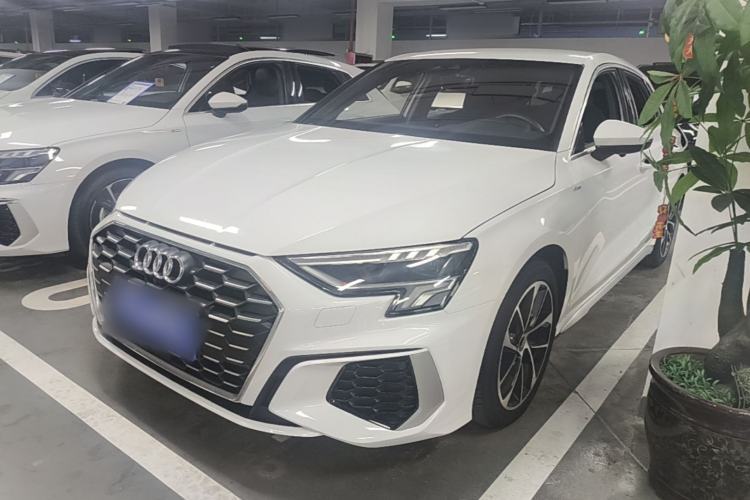 Ojetý Audi A3 2022 Sportback 35 TFSI Ambition Sport Edition Guazi used car, China used car export, Used car for sale, Used  cars, Cheapest cars for sale