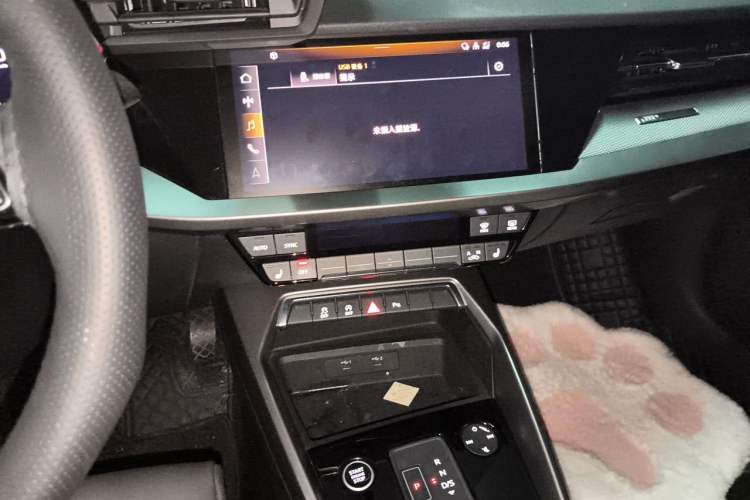 Used Audi A3 2023 A3L Limousine 35 TFSI Fashion Sport Model Audio And AC Panel