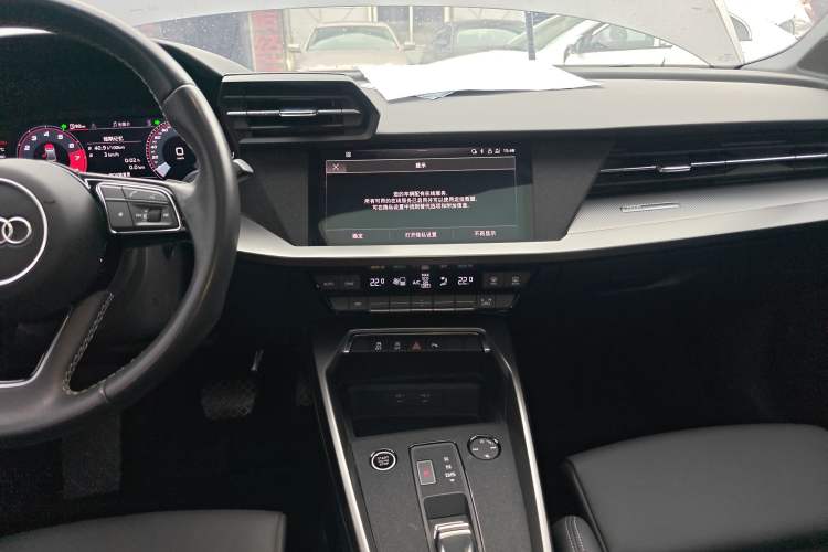 Used Audi A3 2023 Restyled A3L Limousine 35 TFSI Fashion Sport Edition Audio And AC Panel