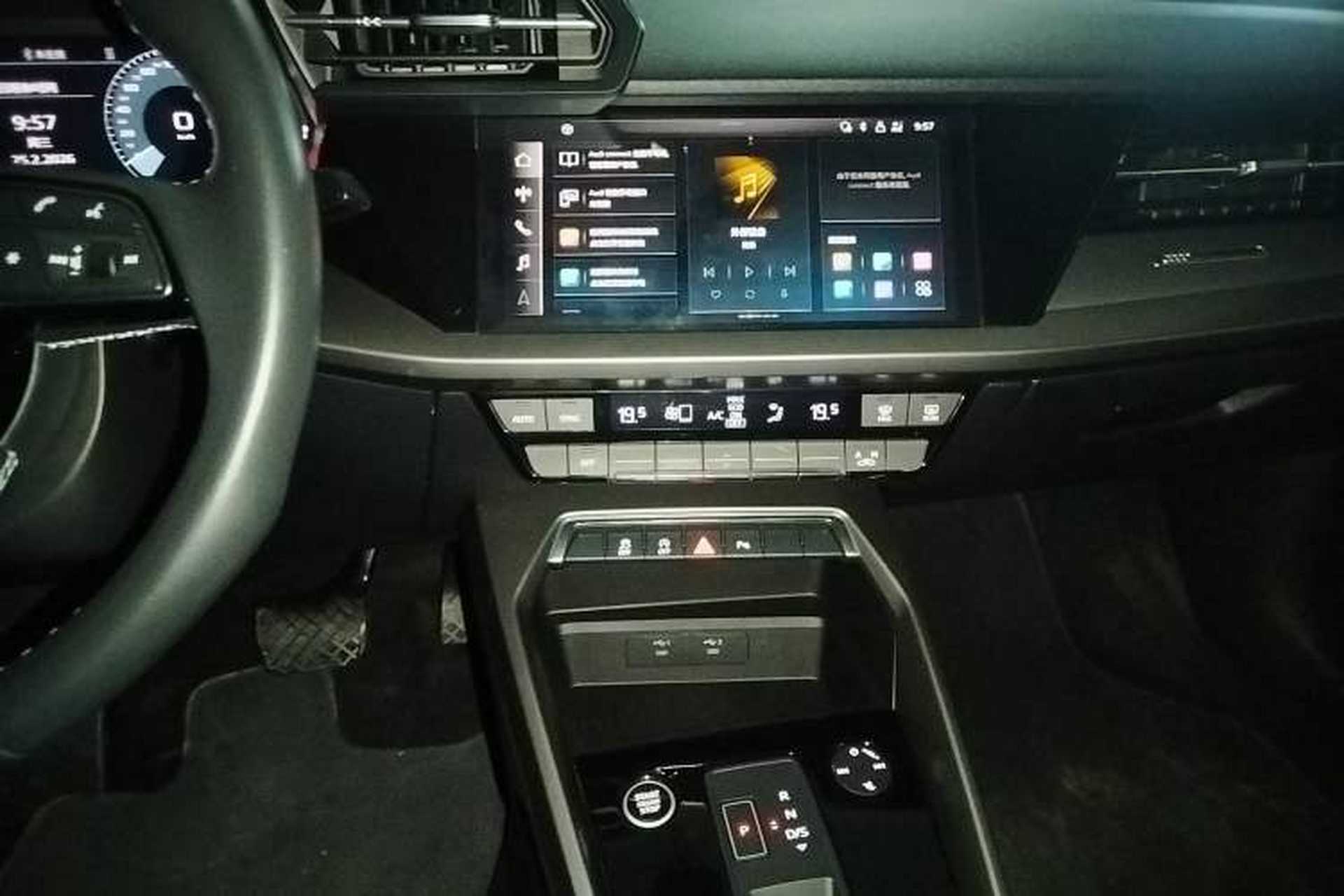Used Audi A3 2023 Restyled A3L Limousine 35 TFSI Fashion Sport Edition Audio And AC Panel