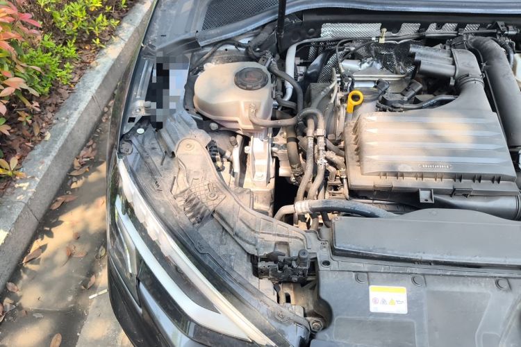 Used Audi A3 2023 A3L Limousine 35 TFSI Fashion Sport Model Engine Bay Right