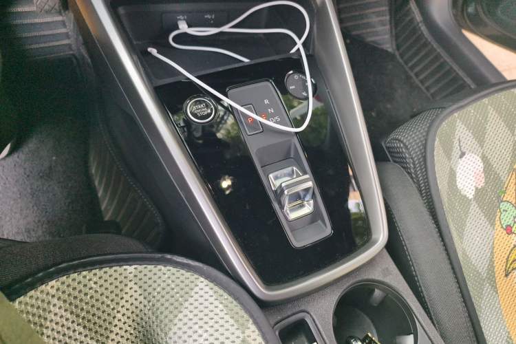 Used Audi A3 2023 Restyled Sportback 35 TFSI Progressive Sport Edition Gear Lever