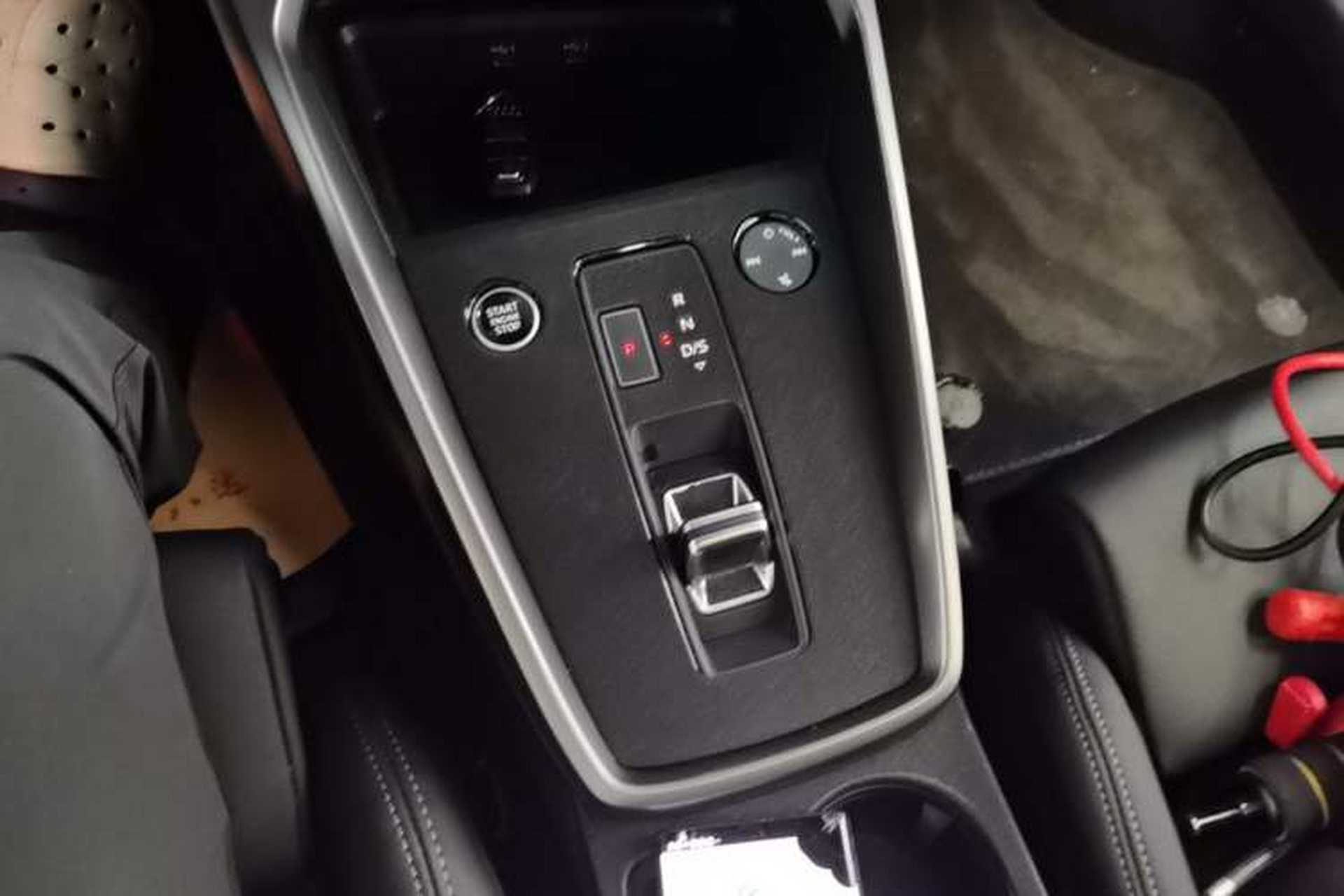 Used Audi A3 2023 Restyled A3L Limousine 35 TFSI Fashion Sport Edition Gear Lever