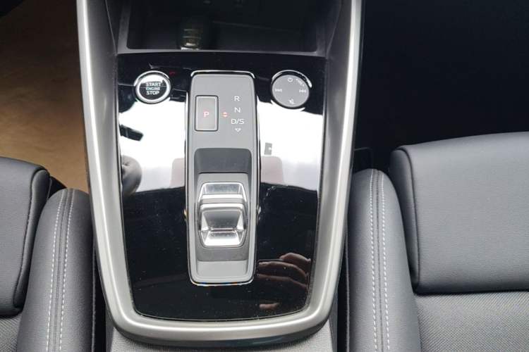 Used Audi A3 2023 Updated Sportback 35 TFSI Stylish Sports Type Gear Lever