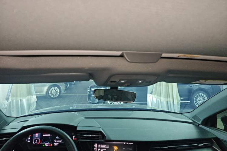 Used Audi A3 2023 Restyled A3L Limousine 35 TFSI Fashion Sport Edition Headliner