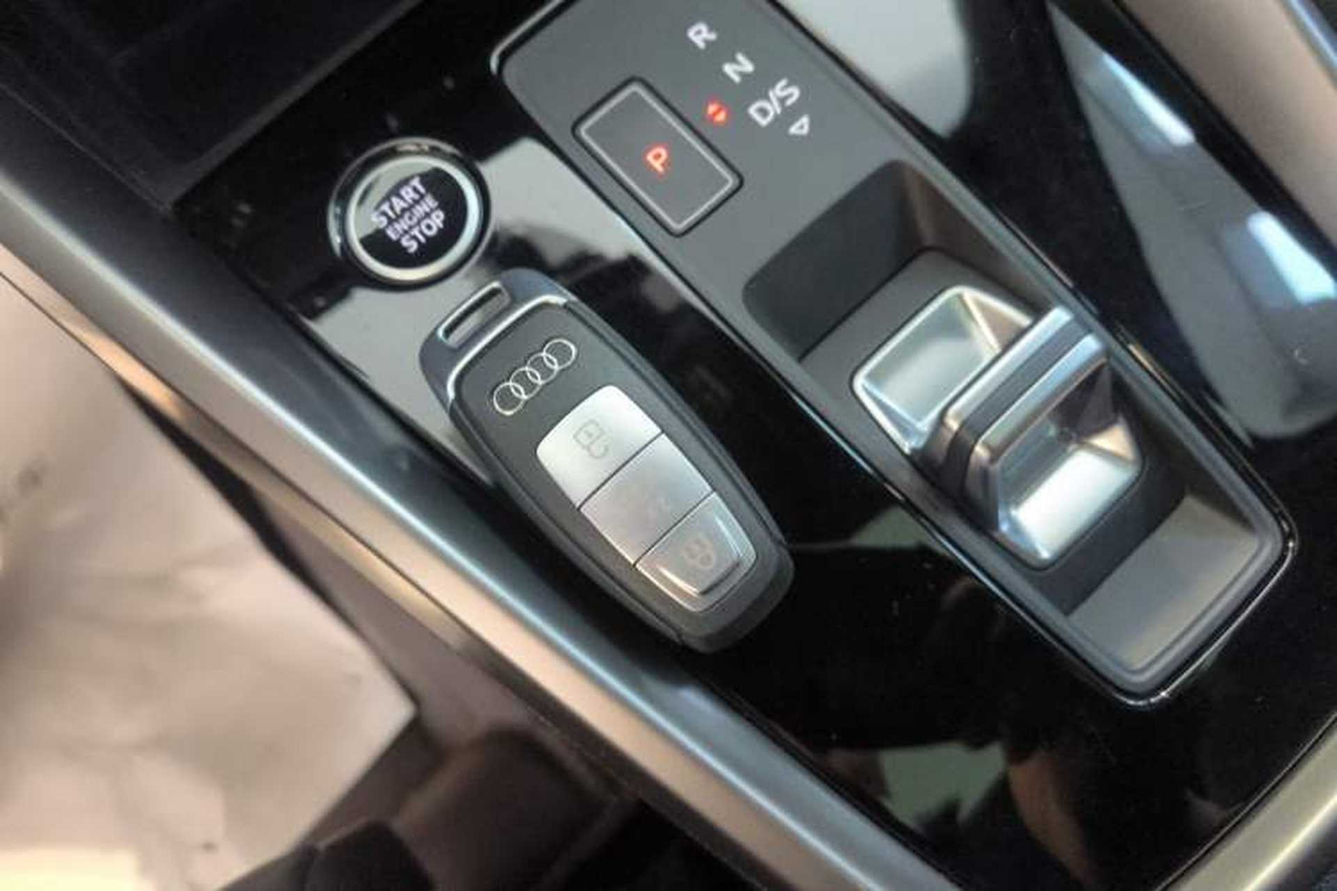 Used Audi A3 2023 Restyled A3L Limousine 35 TFSI Fashion Sport Edition Interior 1