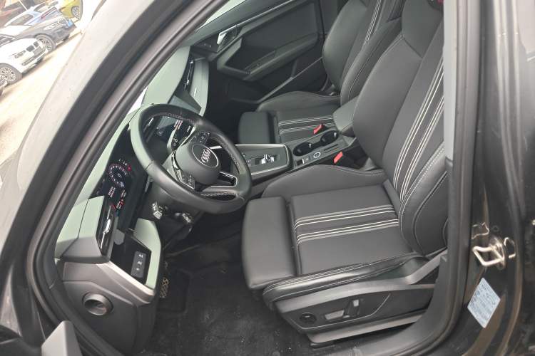 Used Audi A3 2023 Restyled A3L Limousine 35 TFSI Fashion Sport Edition Left Front Seat