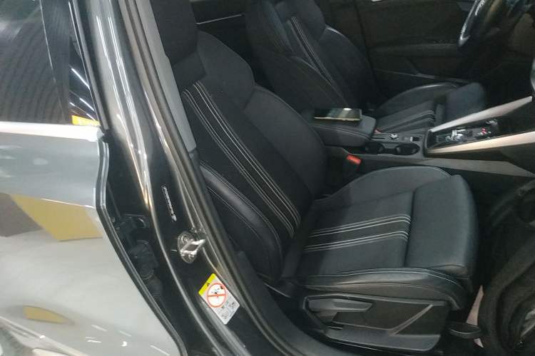 Used Audi A3 2023 Restyled A3L Limousine 35 TFSI Fashion Sport Edition Right Front Seat