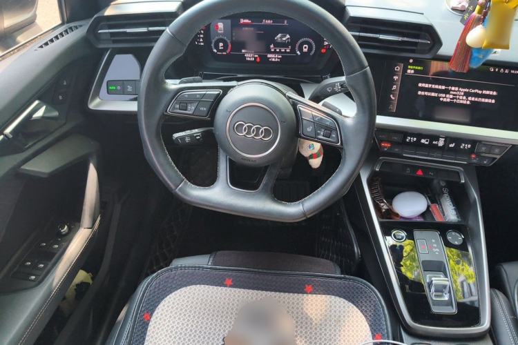 Used Audi A3 2023 A3L Limousine 35 TFSI Fashion Sport Model Steering Wheel
