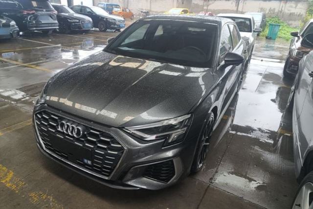 Audi A3 2023 Updated Sportback 35 TFSI Stylish Sports Type с пробегом