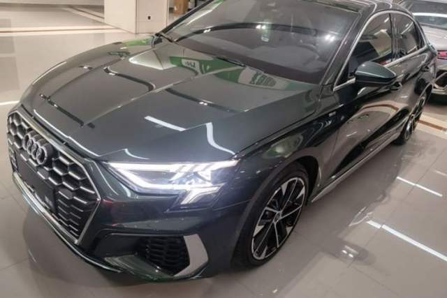 Audi A3 2023 A3L Limousine 35 TFSI Fashion Sport Model de segunda mano