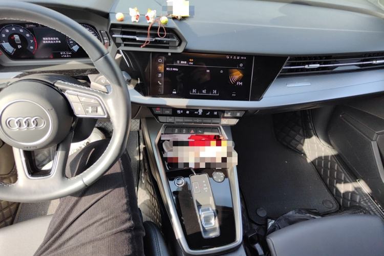 Used Audi A3 2023 Restyled A3L Limousine 35 TFSI Fashion Sport Edition Audio And AC Panel