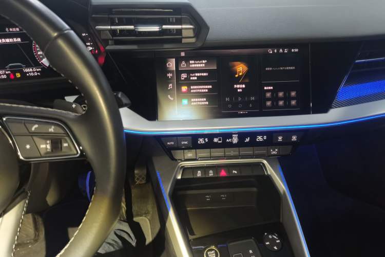 Used Audi A3 2023 Sportback 35 TFSI Fashionable Sports Model Audio And AC Panel