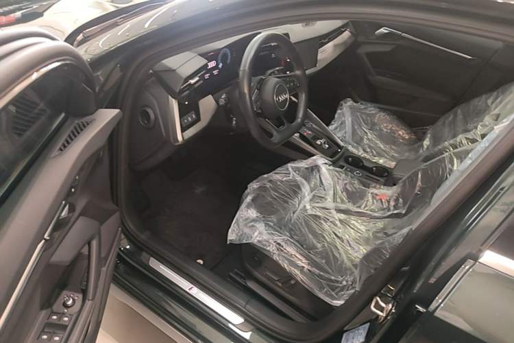 Used Audi A3 2023 A3L Limousine 35 TFSI Fashion Sport Model Driver Seat