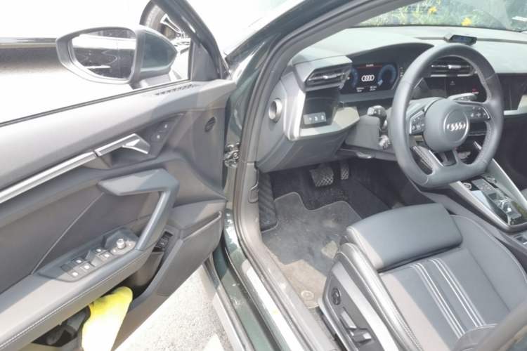 Used Audi A3 2023 Sportback 35 TFSI Fashionable Sports Model Driver Seat
