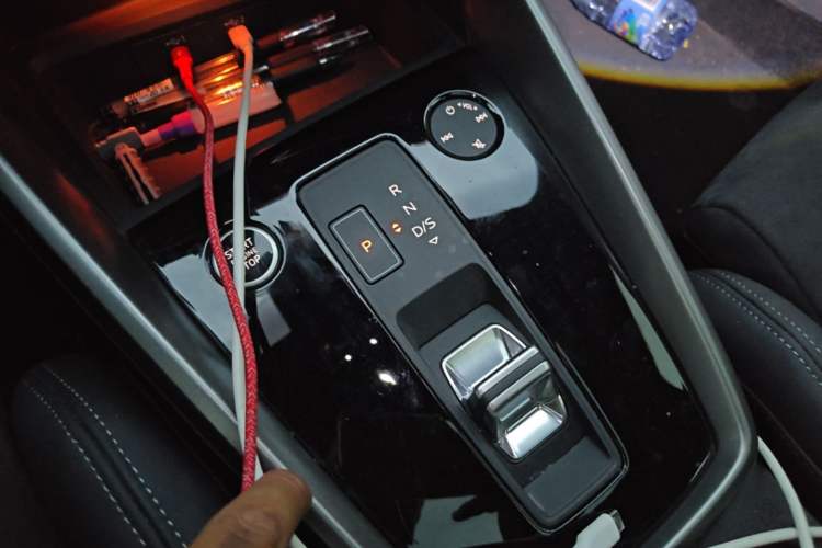 Used Audi A3 2023 Updated Sportback 35 TFSI Luxury Sports Edition Gear Lever