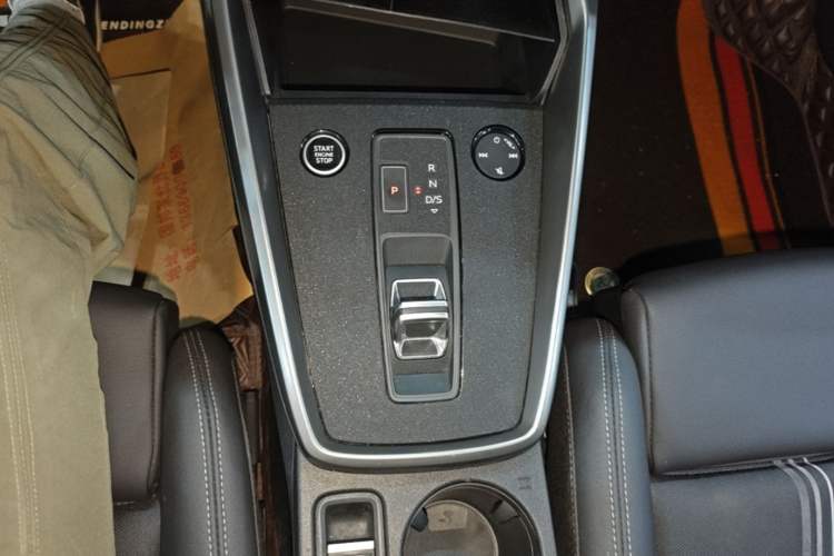 Used Audi A3 2023 Restyled A3L Limousine 35 TFSI Fashion Sport Edition Gear Lever