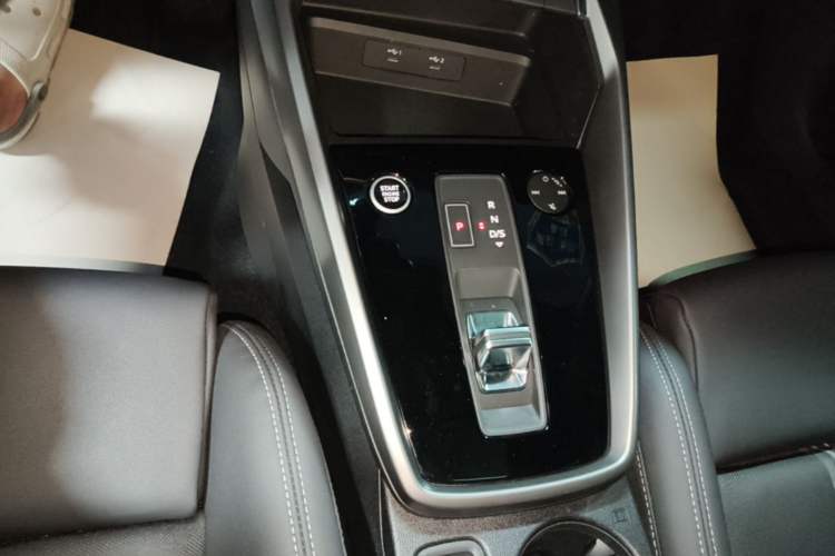 Used Audi A3 2023 Updated Sportback 35 TFSI Stylish Sports Type Gear Lever