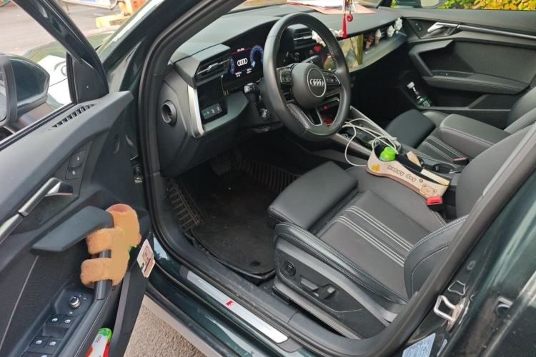 Used Audi A3 2023 A3L Limousine 35 TFSI Fashion Sport Model Interior 3