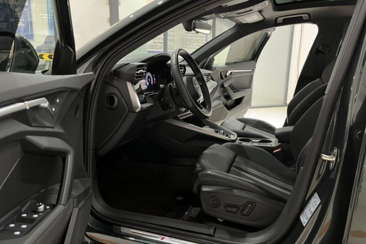 Used Audi A3 2023 Restyled A3L Limousine 35 TFSI Fashion Sport Edition Interior 5