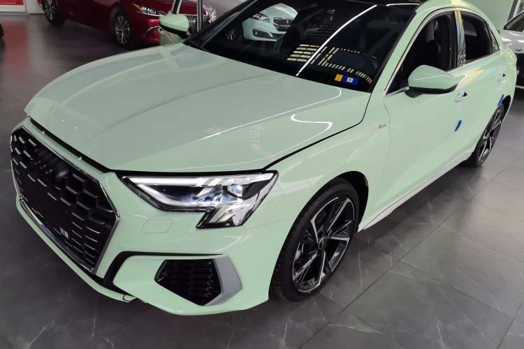 Używany Audi A3 2023 Restyled A3L Limousine 35 TFSI Fashion Sport Edition Guazi used car, China used car export, Used car for sale, Used cars, Cheapest cars for sale