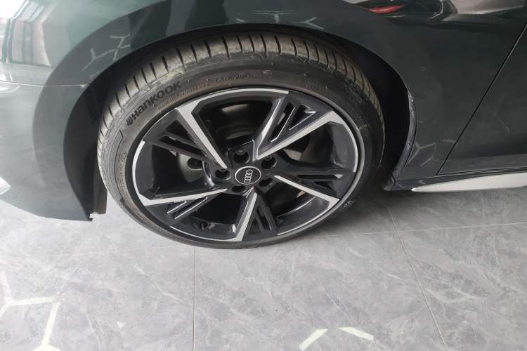 Used Audi A3 2023 Updated Sportback 35 TFSI Stylish Sports Type Left Front Wheel Hub