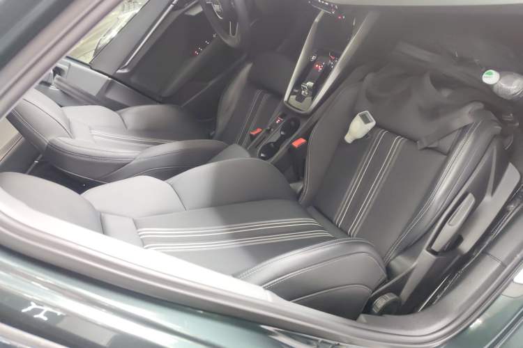 Used Audi A3 2023 Updated Sportback 35 TFSI Stylish Sports Type Right Front Seat