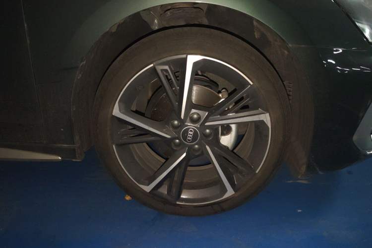Used Audi A3 2023 Restyled A3L Limousine 35 TFSI Fashion Sport Edition Right Front Wheel Hub