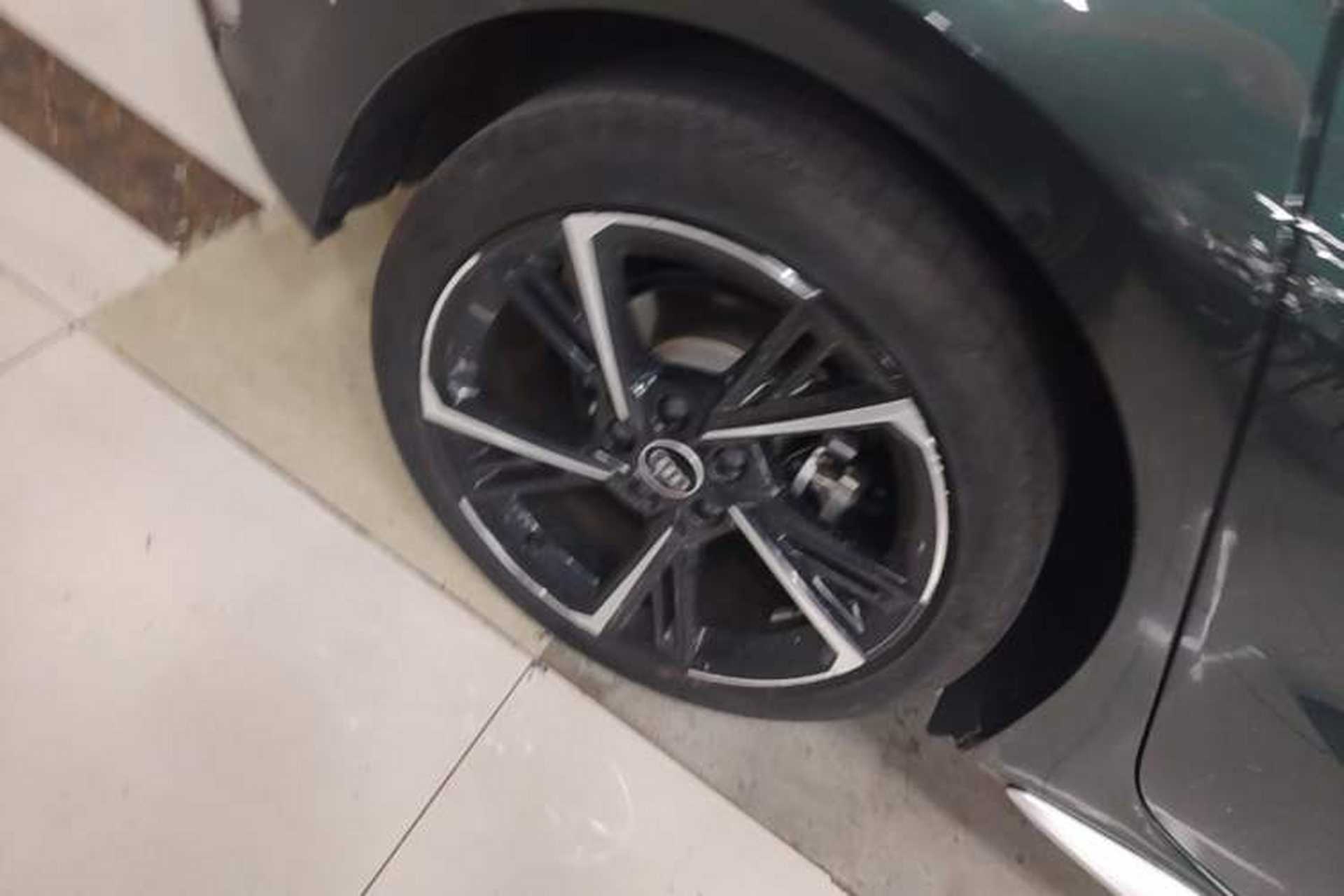 Used Audi A3 2023 Updated Sportback 35 TFSI Stylish Sports Type Right Rear Wheel Hub