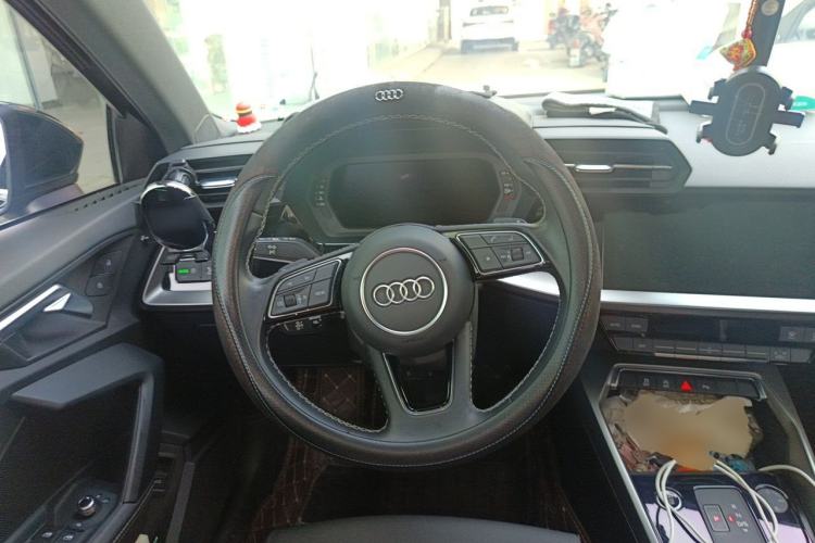 Used Audi A3 2023 A3L Limousine 35 TFSI Fashion Sport Model Steering Wheel