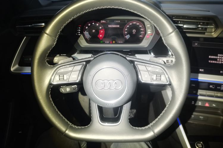 Used Audi A3 2023 Sportback 35 TFSI Fashionable Sports Model Steering Wheel