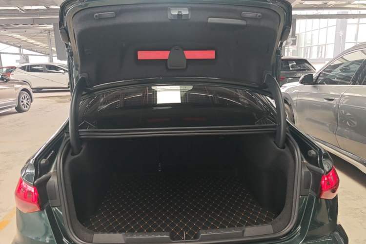 Used Audi A3 2023 A3L Limousine 35 TFSI Fashion Sport Model Trunk