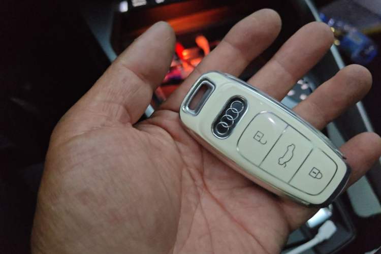 Used Audi A3 2023 Updated Sportback 35 TFSI Luxury Sports Edition Vehicle Key