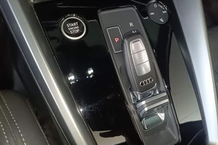 Used Audi A3 2023 Updated Sportback 35 TFSI Luxury Sports Edition Vehicle Key
