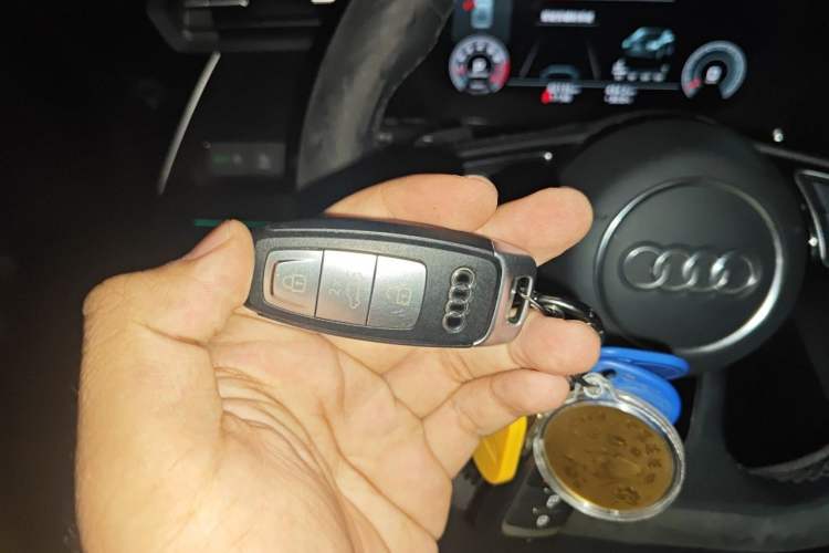 Used Audi A3 2023 A3L Limousine 35 TFSI Luxury Sport Edition Vehicle Key