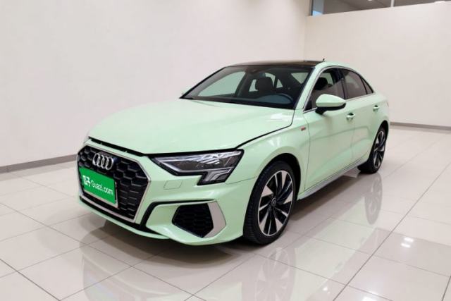 Audi A3 2023 A3L Limousine 35 TFSI Fashion Sport Model с пробегом