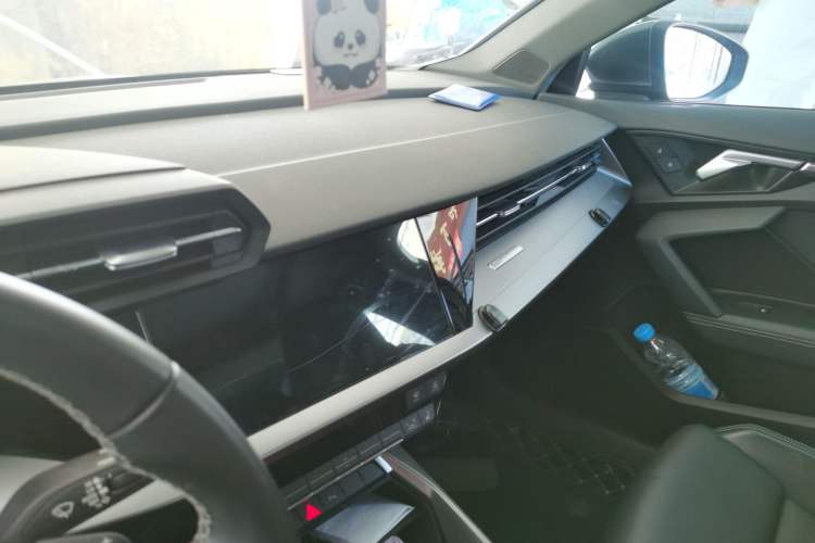 Used Audi A3 2023 Sportback 35 TFSI Fashionable Sports Model Audio And AC Panel