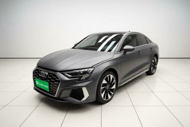 Ojetý Audi A3 2023 Restyled A3L Limousine 35 TFSI Fashion Sport Edition