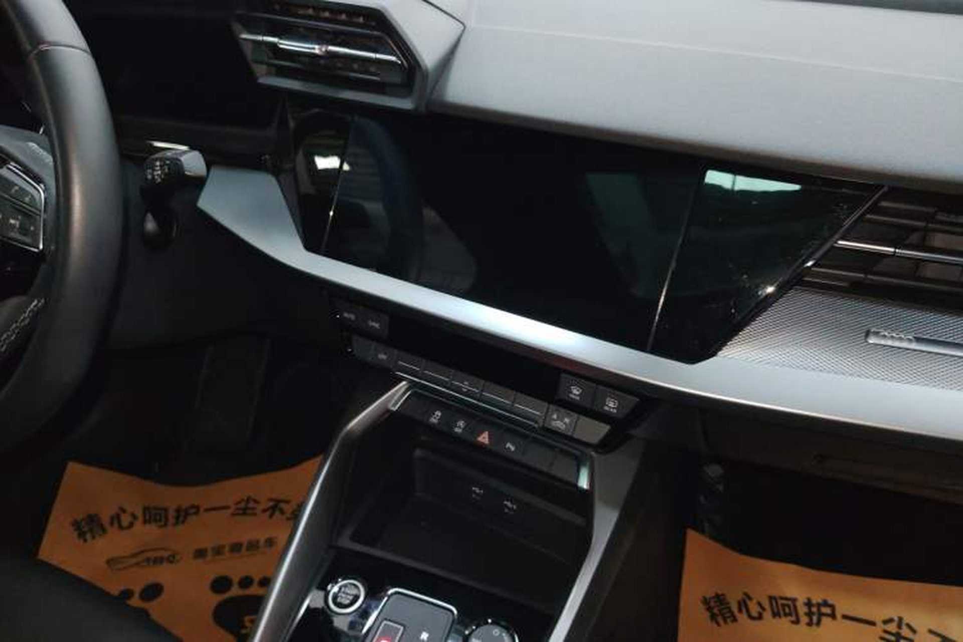Used Audi A3 2023 Restyled A3L Limousine 35 TFSI Fashion Sport Edition Audio And AC Panel
