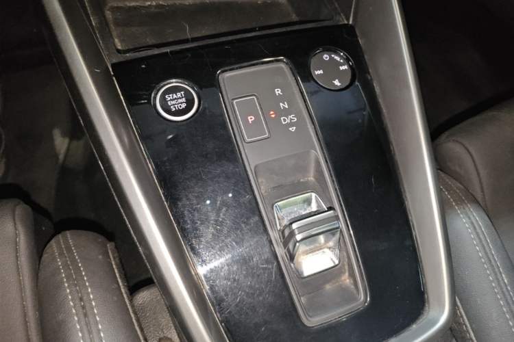Used Audi A3 2023 Updated Sportback 35 TFSI Stylish Sports Type Gear Lever