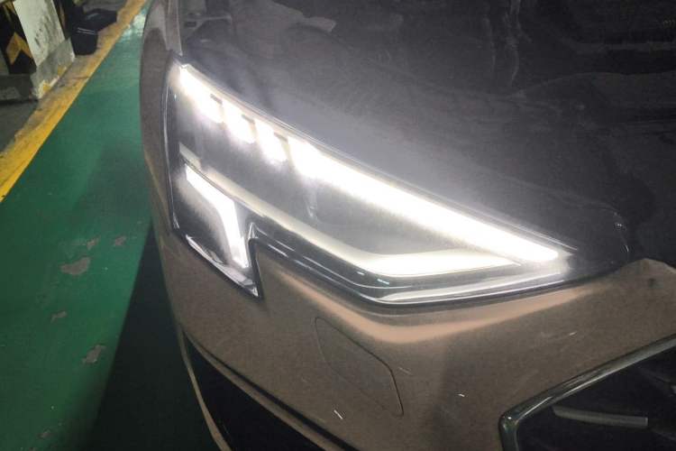 Used Audi A3 2023 A3L Limousine 35 TFSI Fashion Sport Model Right Front Headlight