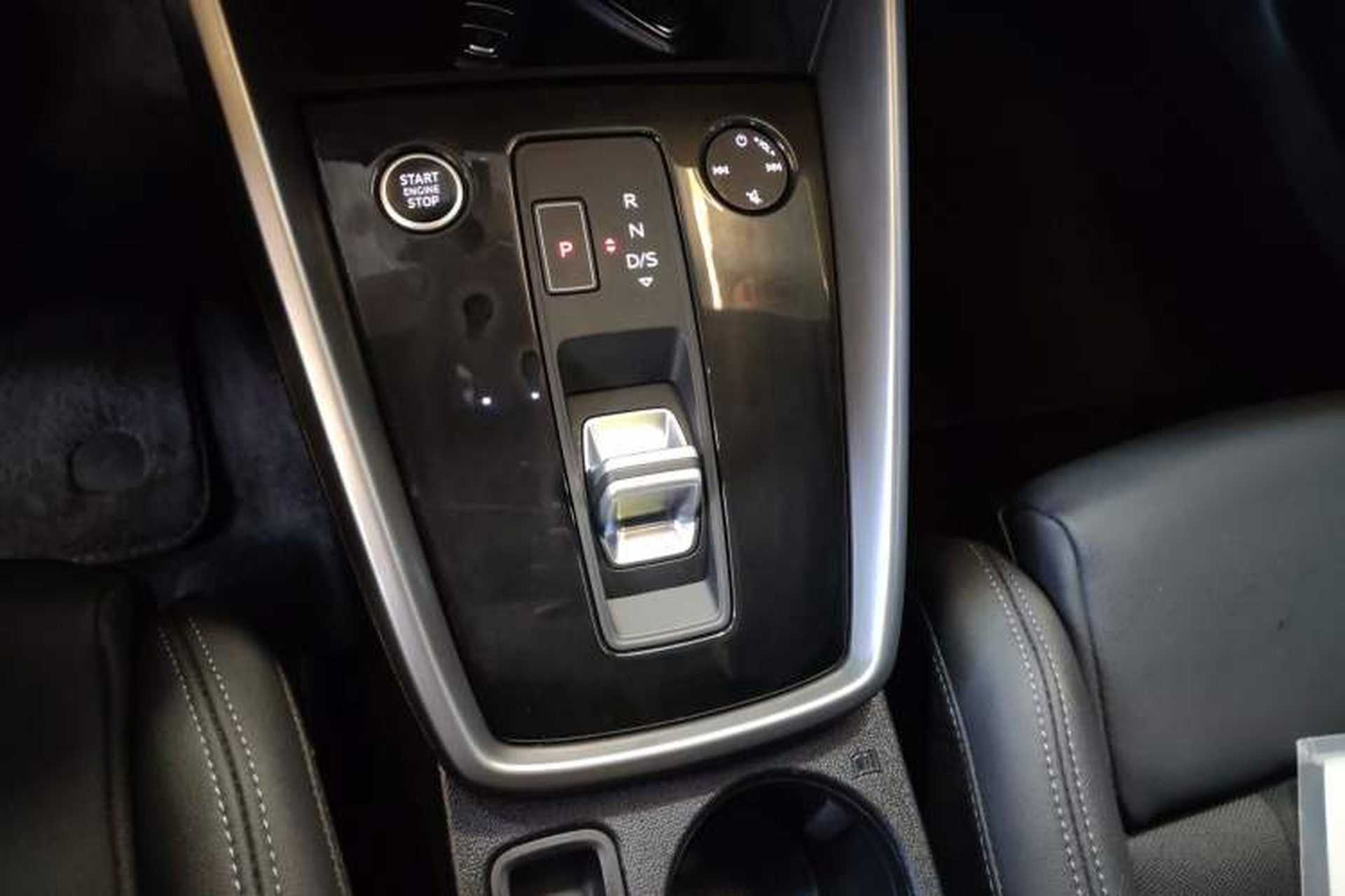 Used Audi A3 2023 Updated Sportback 35 TFSI Stylish Sports Type Gear Lever