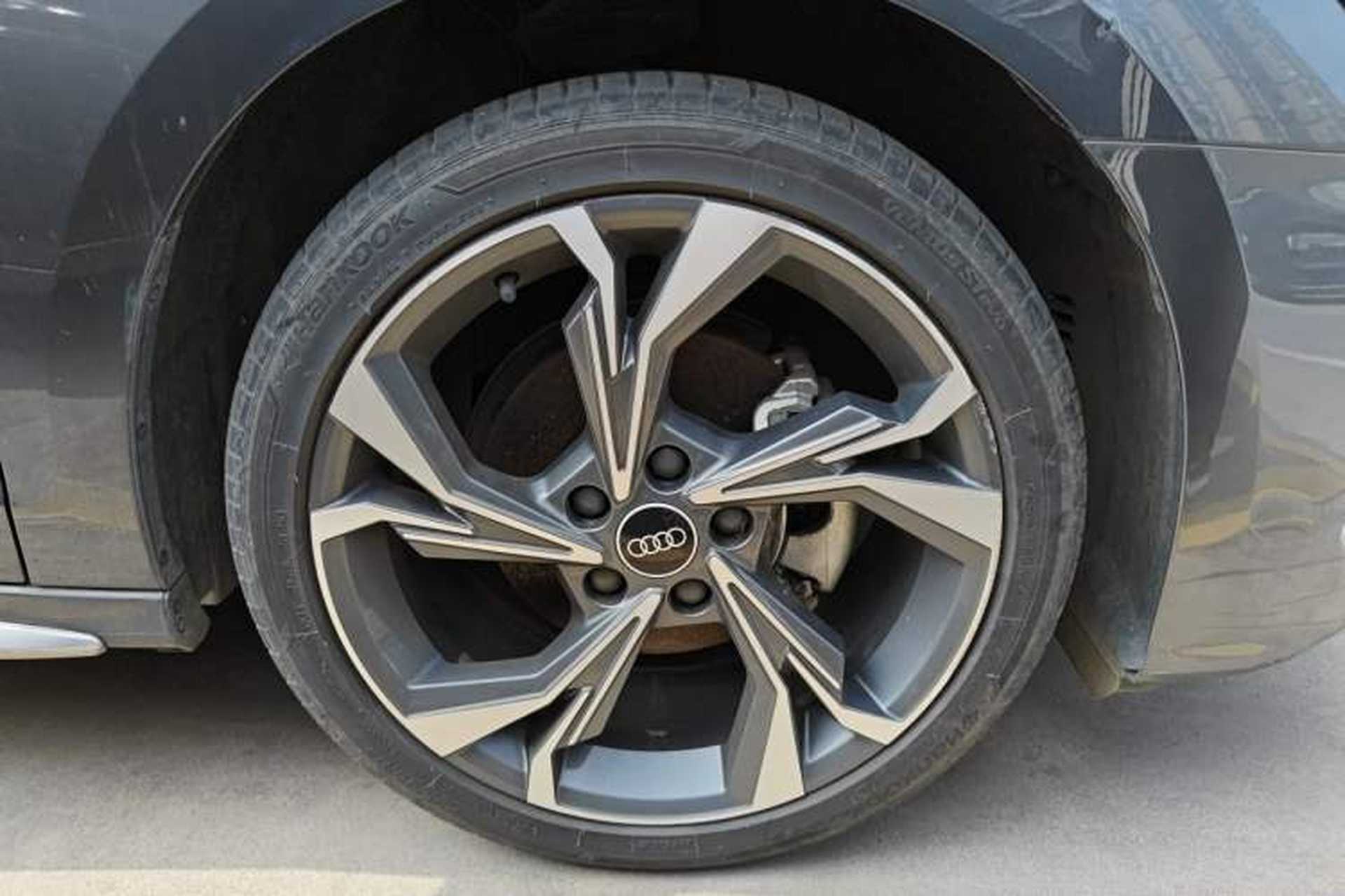 Used Audi A3 2023 Restyled A3L Limousine 35 TFSI Fashion Sport Edition Right Front Wheel Hub