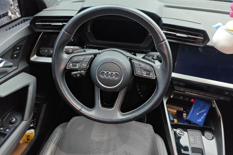 Used Audi A3 2023 A3L Limousine 35 TFSI Fashion Sport Model Steering Wheel