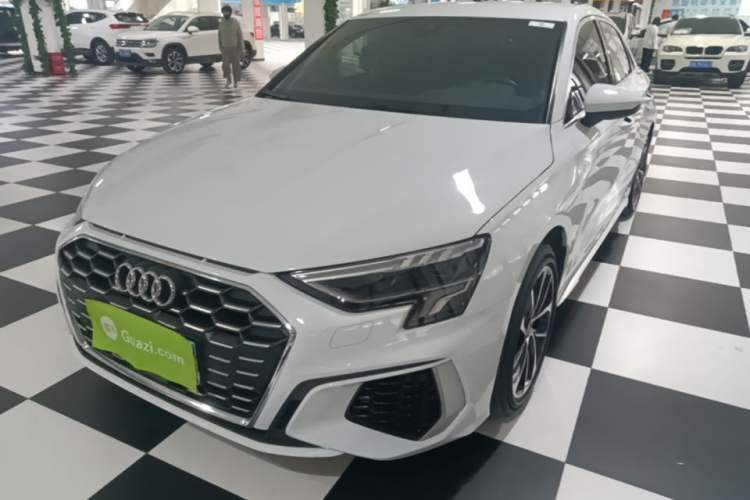Ojetý Audi A3 2023 Restyled A3L Limousine 35 TFSI Ambition Sport Edition Guazi used car, China used car export, Used car for sale, Used  cars, Cheapest cars for sale