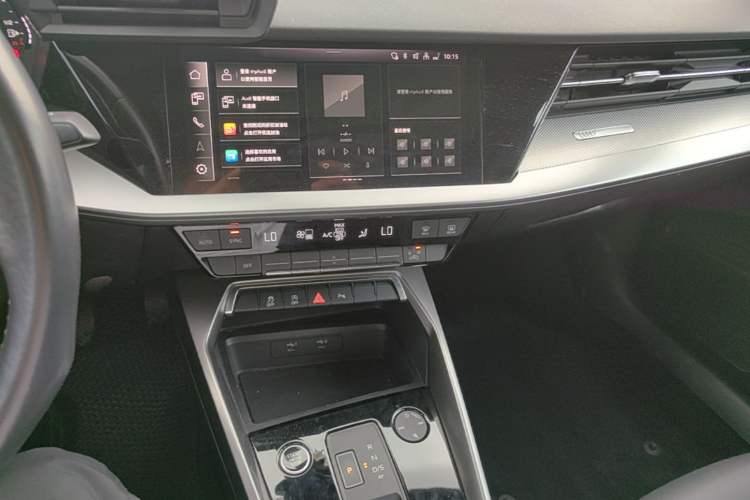 Used Audi A3 2023 Restyled A3L Limousine 35 TFSI Fashion Sport Edition Audio And AC Panel