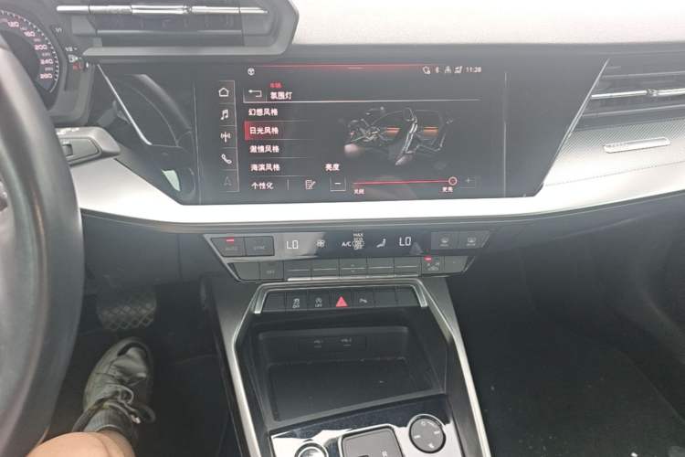 Used Audi A3 2023 Restyled A3L Limousine 35 TFSI Fashion Sport Edition Audio And AC Panel